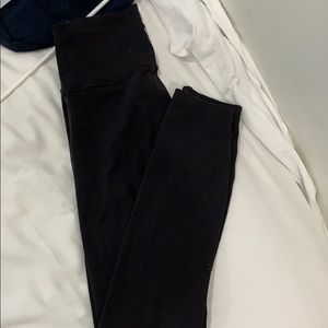 wunder under 25” leggings